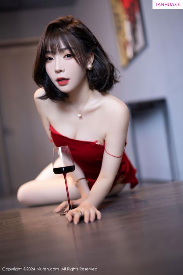 陈芝 芝芝Booty [XiuRen]高清写真图 2024.09.29 No.9229 徐莉芝Booty 美腿黑丝第37张图片